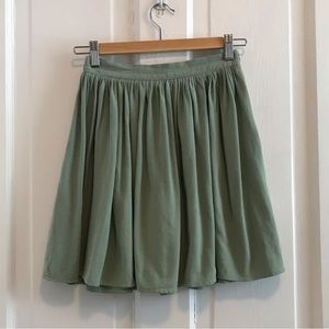 AMERICAN APPAREL | Green skater mini skirt